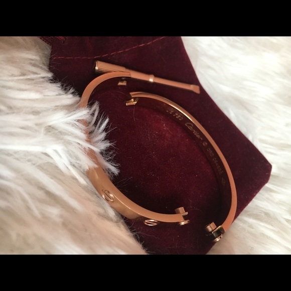 Love Bracelet - Picture 3 of 6